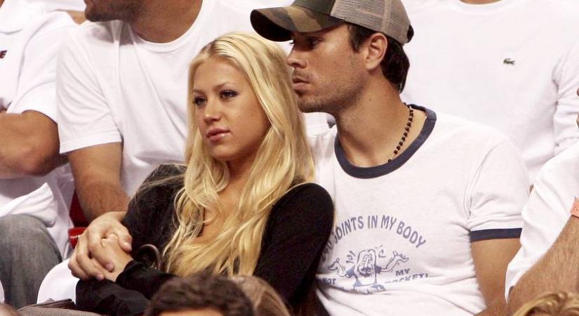 A mindenórás Anna Kournikovának már ilyen nagy a babapocakja: Enrique Iglesias szerelme kislányukkal mutatkozott