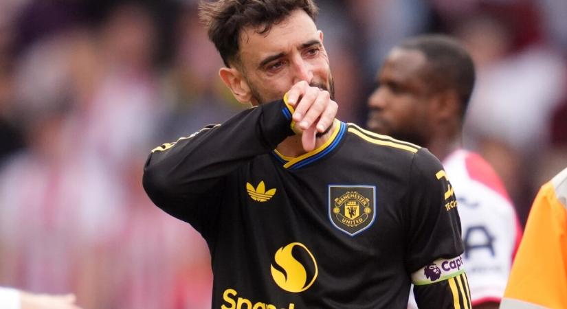 A Liverpool után a Manchester Unitednél is kitört a botrány