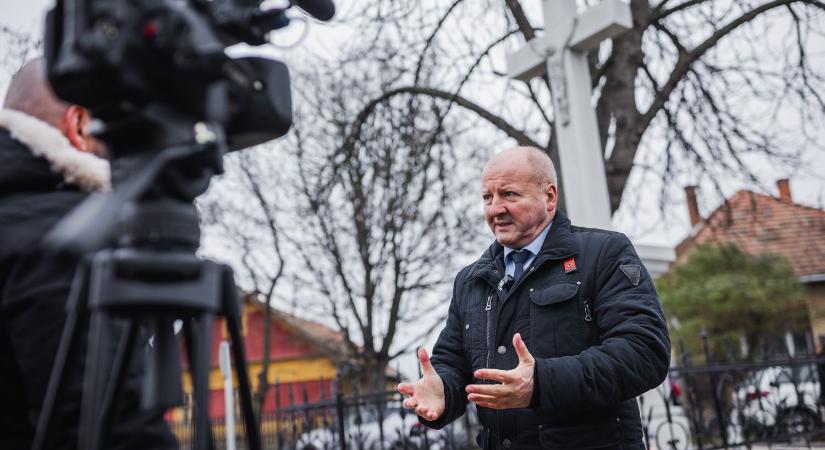 Jászberényben is csatlakoztak a Fogadj örökbe egy keresztet! akcióhoz