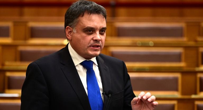 Reagált a DPD a csomagbotrány után – a magyar kormány lépéseket tesz