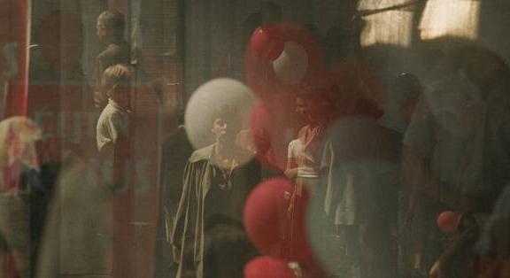 ÁRVA. A történelem torkában – Utazás az ’50-es évekbe és egy nagyszabású film kulisszái közé: A Kiscelli Múzeum tárlata Nemes László Oscar-díjra nevezett alkotásához