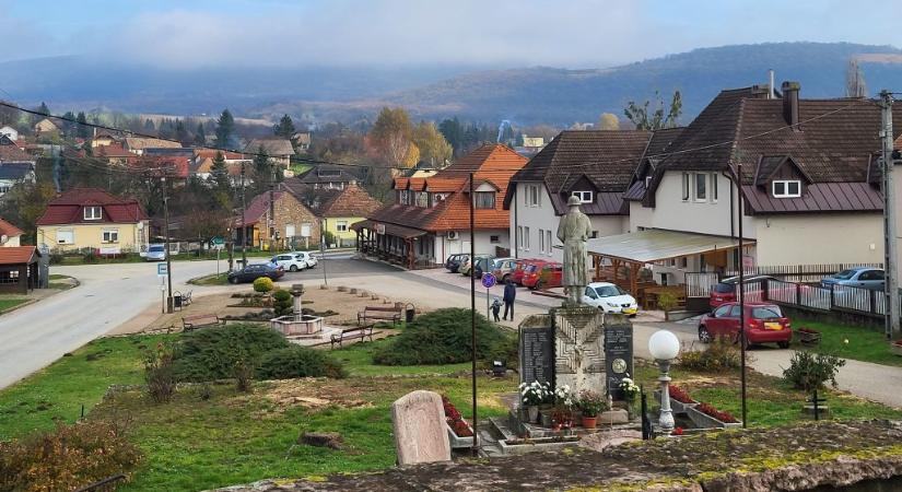 Bezár az iskola, a falukarácsony is elmarad, annyi beteg van az 1500 fős településen