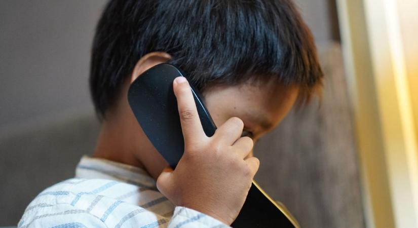 „Na szia mentő!" Mezőtúri származású édesanyját mentette meg a 4 éves kisfiú