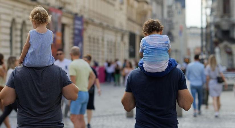 Gyermekvédelem brüsszeli módra: Ennél már nincs lejjebb!