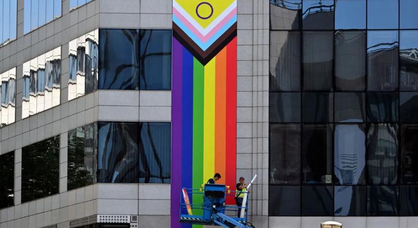 Brüsszel egymilliárd forinttal támogatja a genderaktivistákat