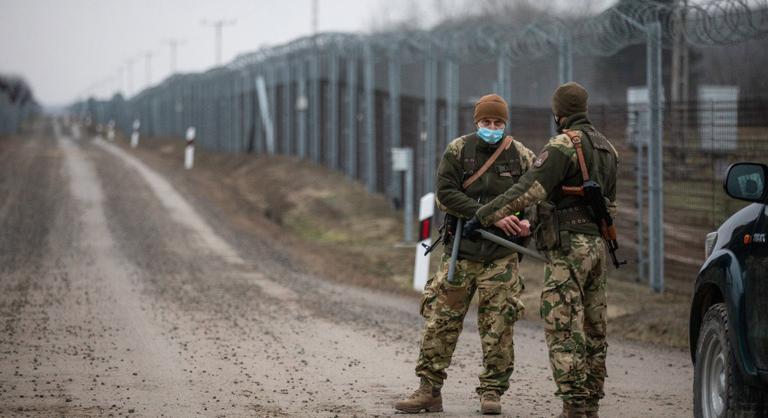 Felfüggeszti tevékenységét Magyarországon a Frontex