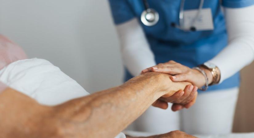 Három magyar idősotthonban tört ki egyszerre enterális járvány