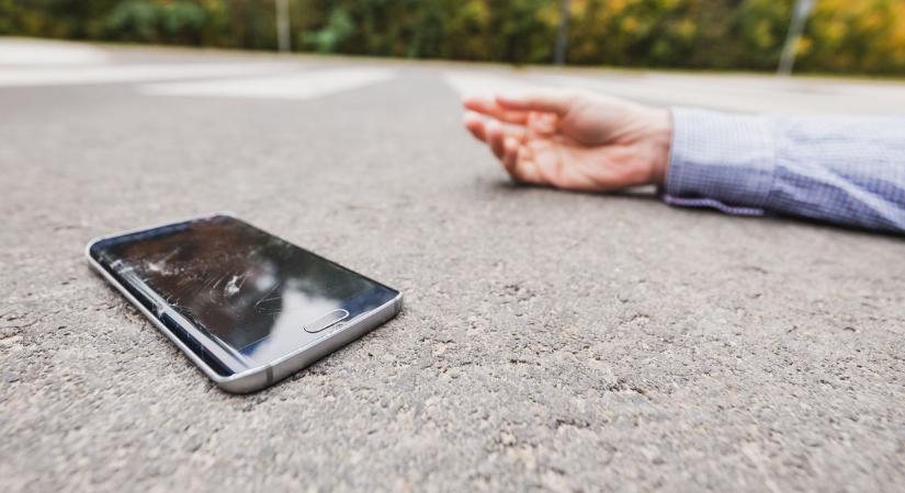 Fekete Nike pulóver és Redmi telefon segíthet azonosítani az elhunytat – ismeretlen holttestet találtak a dunántúli városban