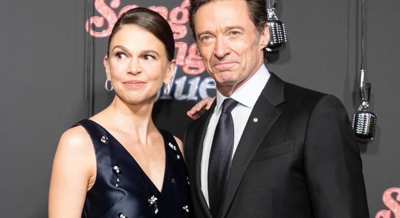 Megérkeztek az első képek Hugh Jackman új Robin Hood-thrilleréből