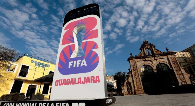 Engedett a nyomásnak a FIFA, olcsóbb jegyeket is piacra dobnak a jövő évi világbajnokságra