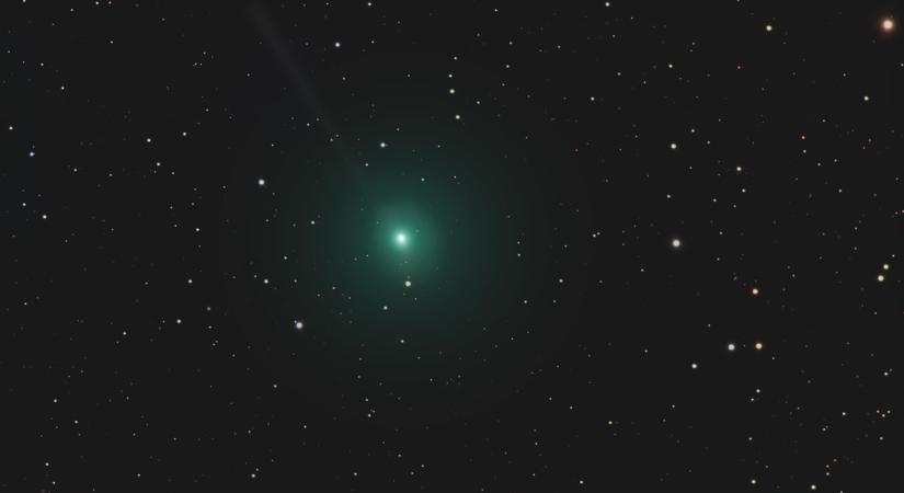 Földönkívüli űrhajó közelít? A Nap felé mutató csóva felkavarta a csillagászokat