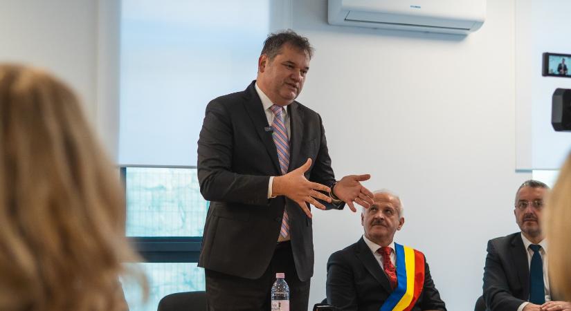 Cseke Attila: jól teljesít a fejlesztési szaktárca, nem áll le egyetlen PNRR-projekt sem