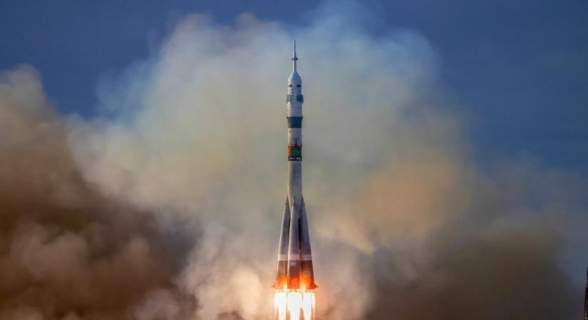 Mégsem temetik az űrprogramjukat az oroszok: odavágtak a kritikusoknak