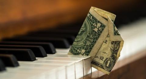 1,5 milliárd forint jogdíjat fizetett az EJI