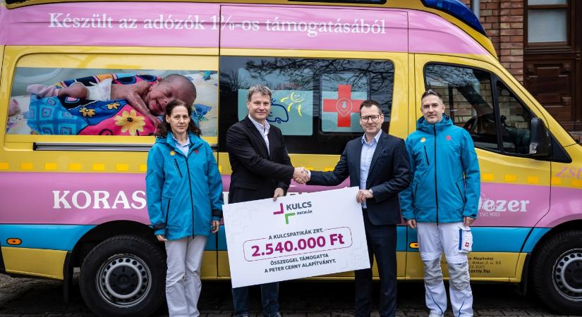 2,5 Millió forintos támogatás a Peter Cerny Alapítvány részére