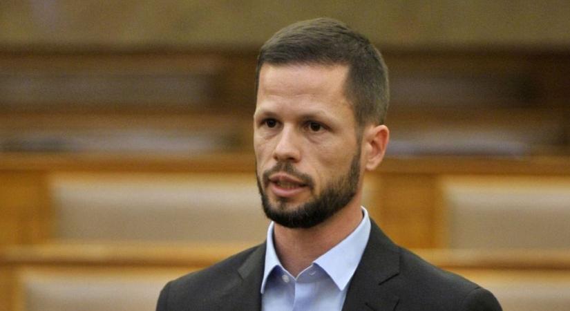 Tordai Bencén röhög az internet népe, futótűzként terjed a neten a legújabb agymenése