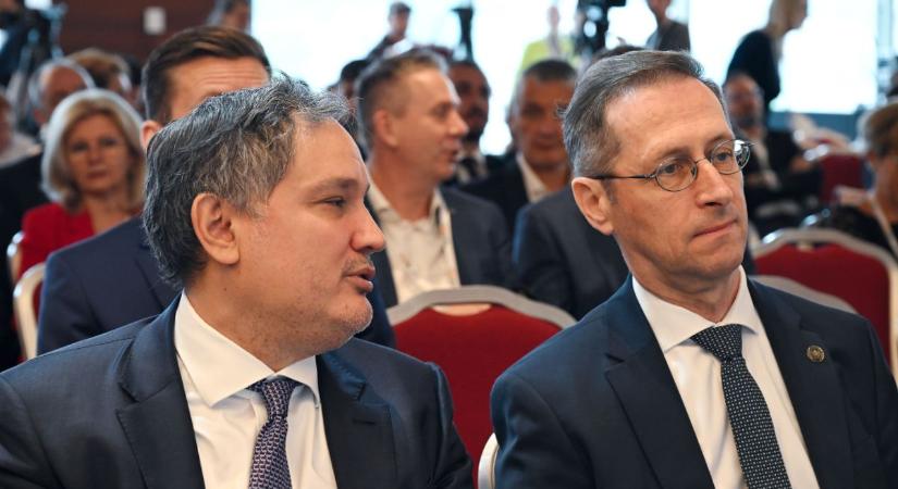 Orbán Viktor azonnali választ vár Nagy Mártontól és Varga Mihálytól Magyarország vagyonáról: "Mi van, ha azt is elveszik?" – amint döntenek az oroszról, a hazai devizatartalékot biztonságba kell helyezni