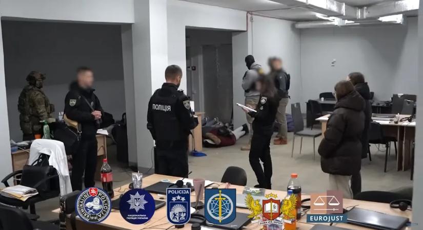 Közel 4 milliárdot lopott az ukrán csalóhálózat