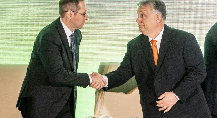 Orbán Viktor beismerte, hogy megsértette a jegybanktörvényt