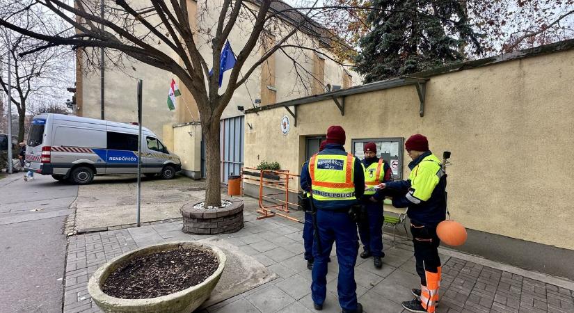 Tiltakoznak a gyámok, mert a rendőrök a hozzájárulásuk nélkül hallgatják meg az otthonokban élő gyerekeket