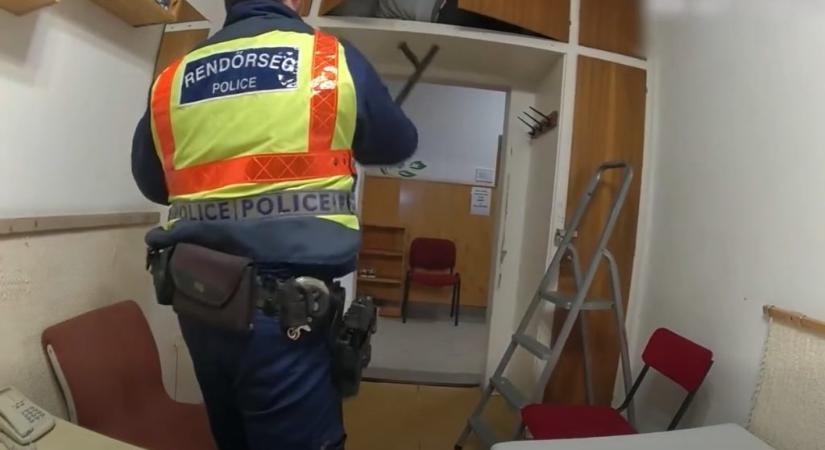 Zuglói kollégiumba tört be egy férfi, aztán a szekrényben elaludt