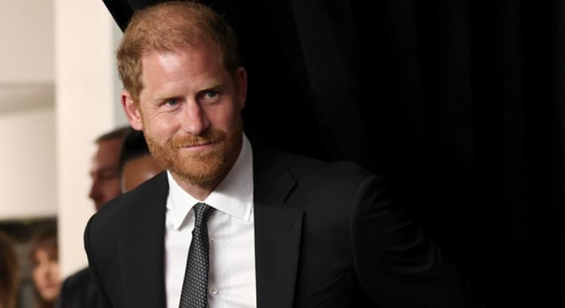 Harry már nagyon szeretne kibékülni a családjával, de nem a szívjóság vezérli: titokban alantas célokat dédelget