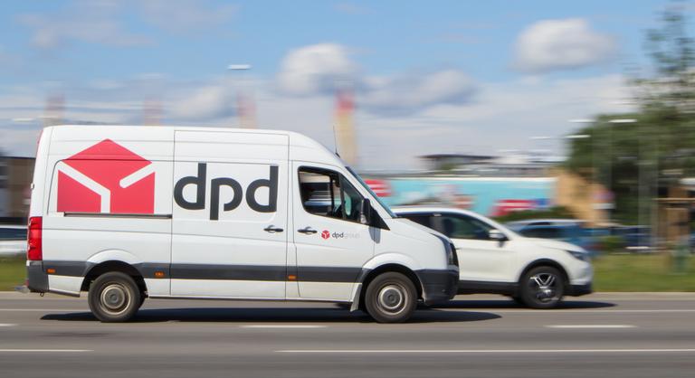 Tovább gyűrűzik a DPD körüli botrány, megszólalt a cég egyik futára is