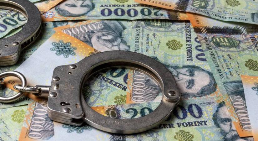Több százmillió forintot kerestek mások halálán – A rendőrség 21 tagú bűnbandát fogott el