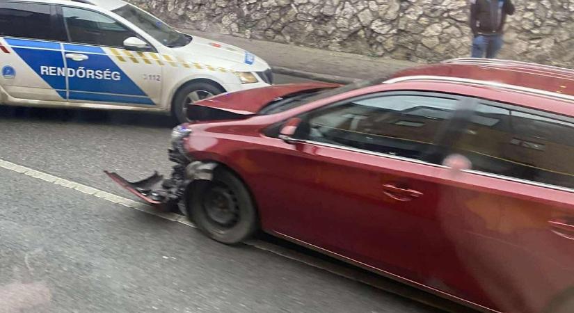 Durva karambol történt a Zsolnay negyednél!