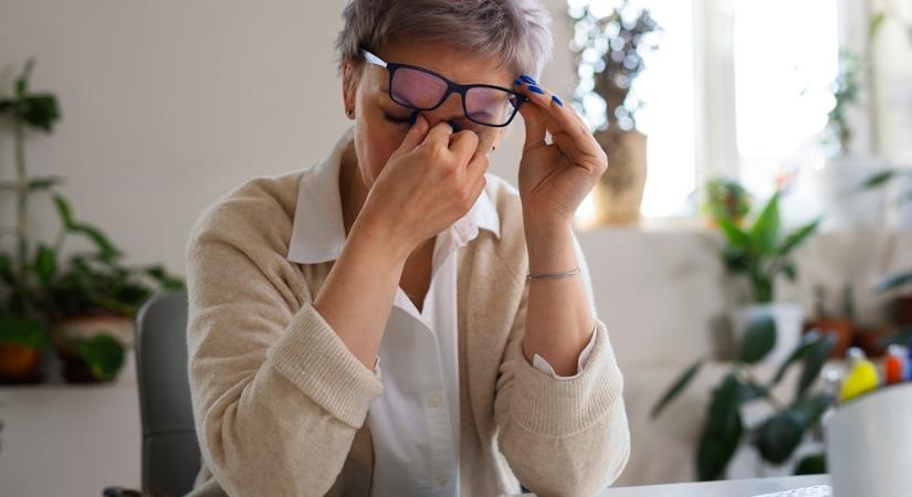 Ki lopta el a karácsonyi erőnket? – A téli fáradtság okai 60 felett (és miért nem a bejgli tehet róla)