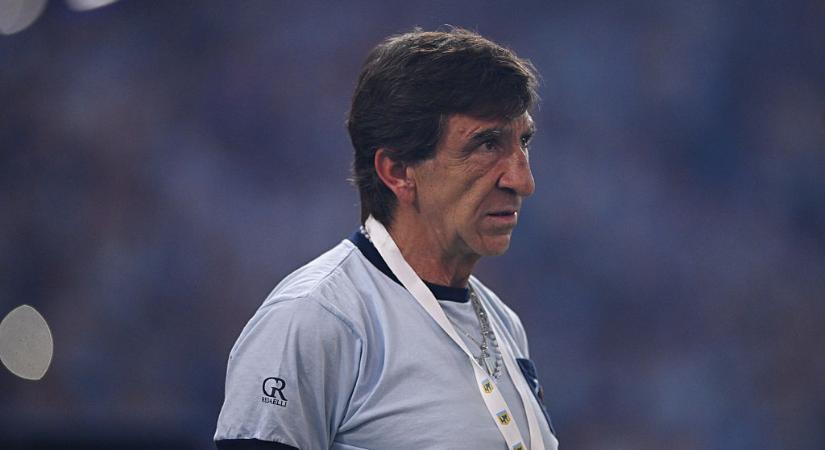 További évekkel megújítaná edzője szerződését a Racing Club – sajtóhír