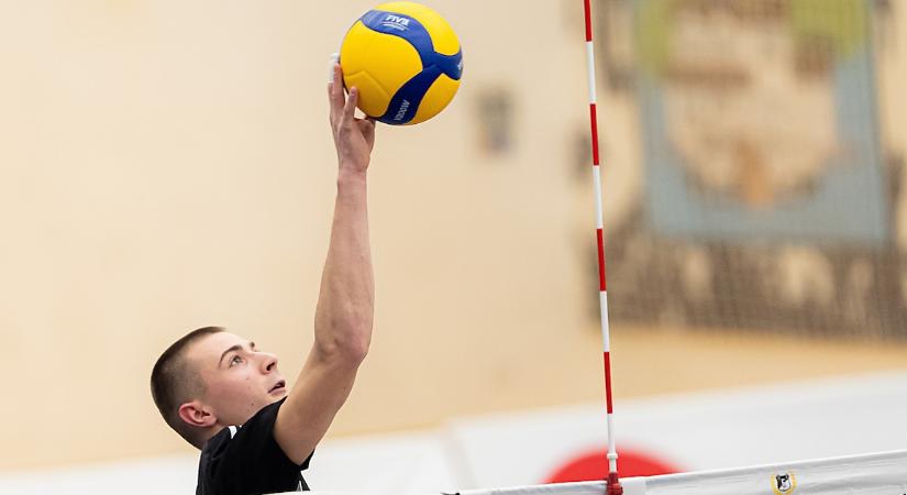 Hozták a kötelezőt a DEAC röpisei