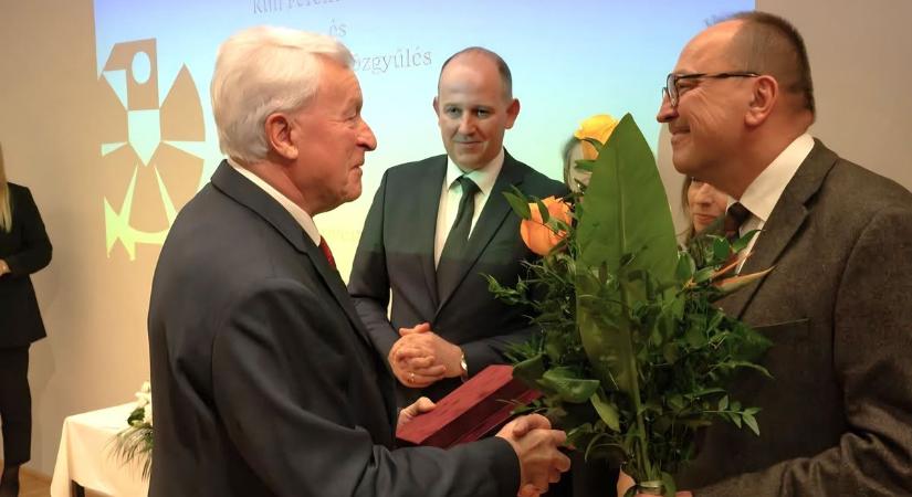 A közösség és kultúra építése: országos elismerésben részesült az idén 80 esztendős Paál István