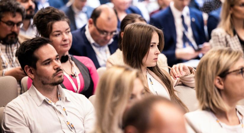 Változásból versenyelőny az AI erejével – Tudjon meg mindent a compliance legújabb réteteiről a szakma csúcsrendezvényén!