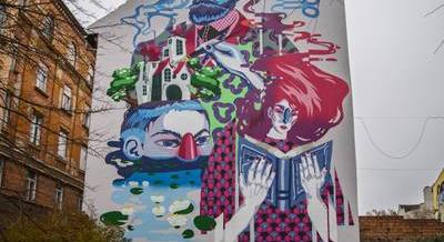 Jókai Mór születésének 200. évfordulója alkalmából készült el egy új falfestmény