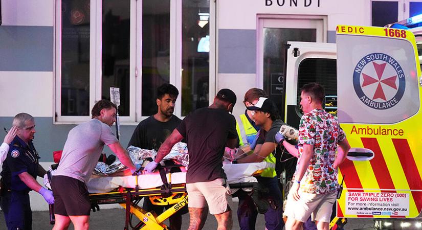 Hivatalosan is vádat emeltek a Bondi Beach-en lövöldöző terrorista ellen