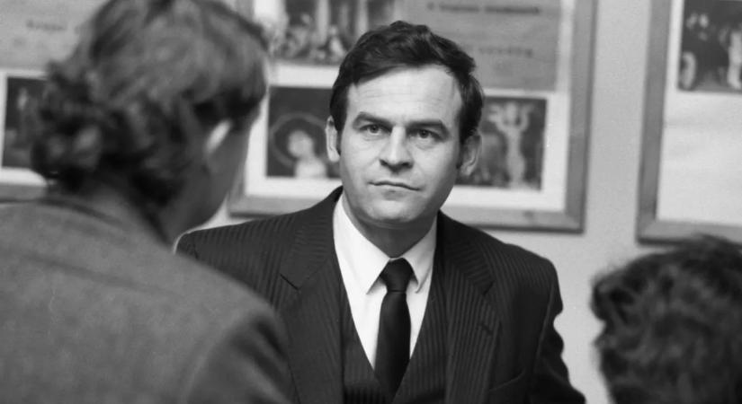 A szikra a parókia ajtajában pattant ki 1989 december 16-án Temesváron - képgaléria