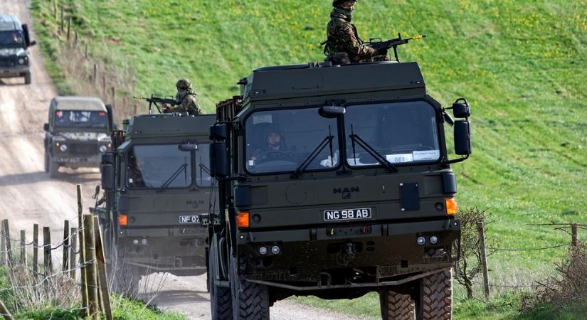 Brit vezérkari főnök: fel kell készülni az elrettentésre
