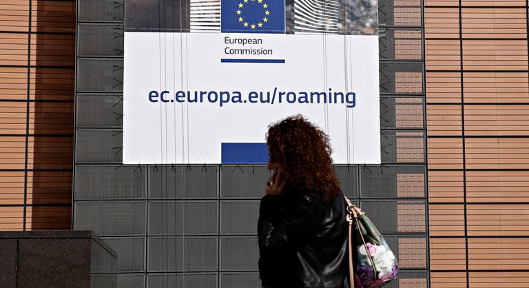 Fontos változás a mobilozásban: Ukrajna és Moldova csatlakozik az EU-roamingzónához