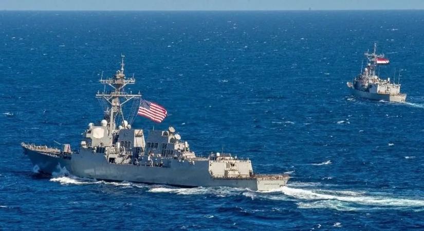 Kitört a pánik Venezuelában - megjelent Trump rettegett flottája, teljes a blokád