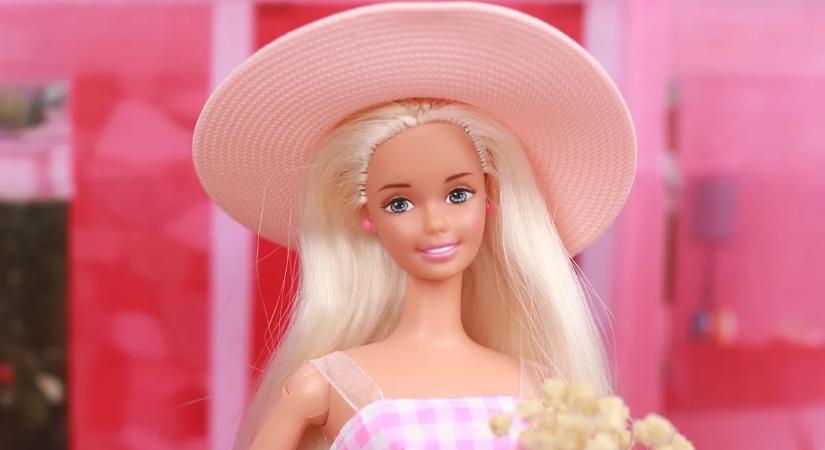 Jégre kerülhetett a chatbottal beszélő Barbie baba