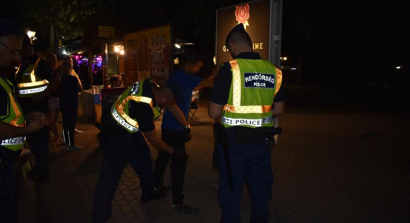 Biztonsági őrök balhéztak a Balatonon