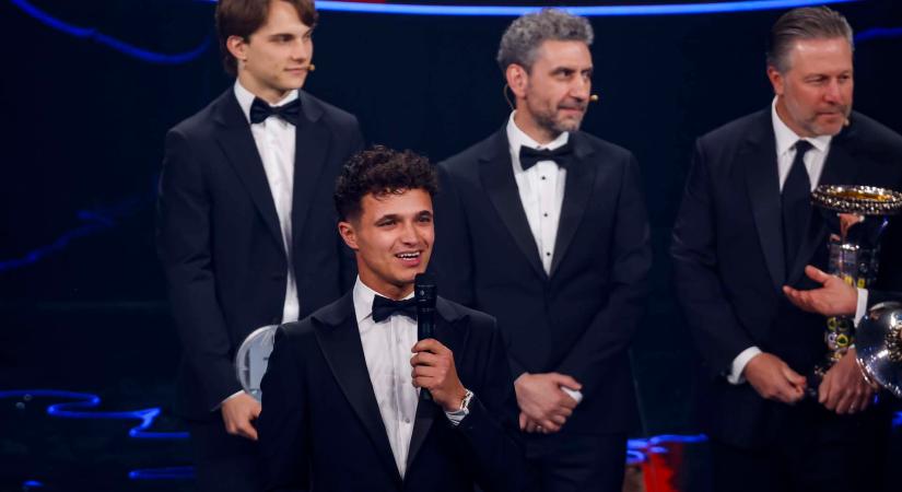 Zak Brown kemény Alpine-poénnal szúrt oda Piastrinak a McLaren ünnepségén