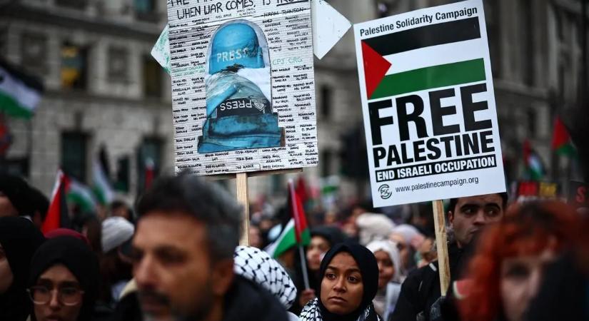 Orbán Balázs: Ilyen lett a karácsonyi vásár Brüsszel főterén