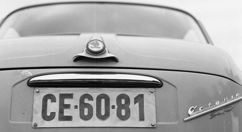 Minden eddiginél átfogóbb sorozat készült a magyar rendszámok történetéről