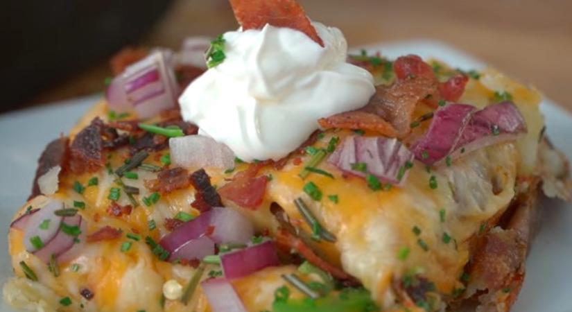 Krumplis köret gazdagon jalapenoval és baconnel