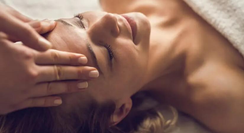 Arcjóga: Természetes lifting napi 5 percben