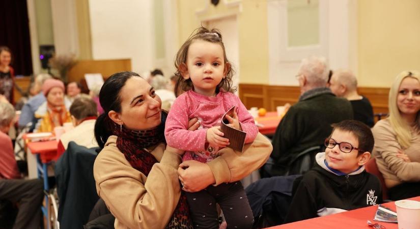 Karácsonyi csoda a Szent Egyed Közösséggel – te is részese lehetsz!