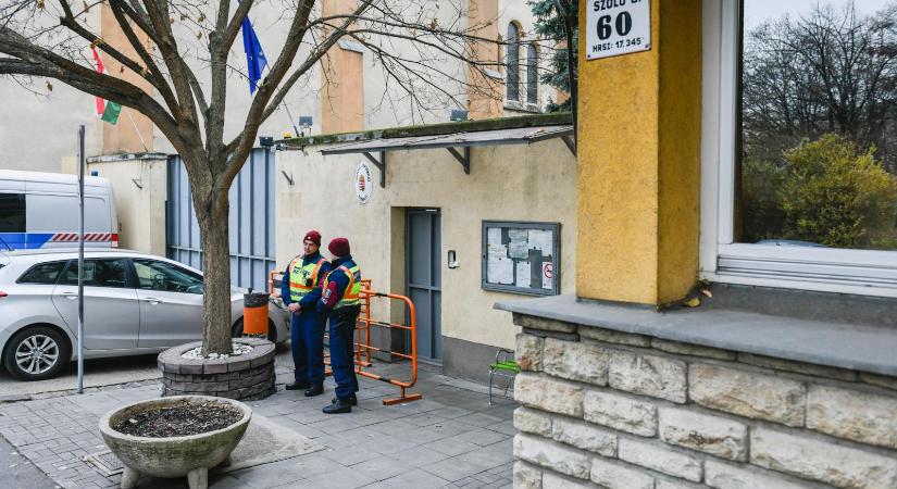 Jámbor András szerint éjfél utánra dugja a Szőlő utcáról szóló vitát a Fidesz