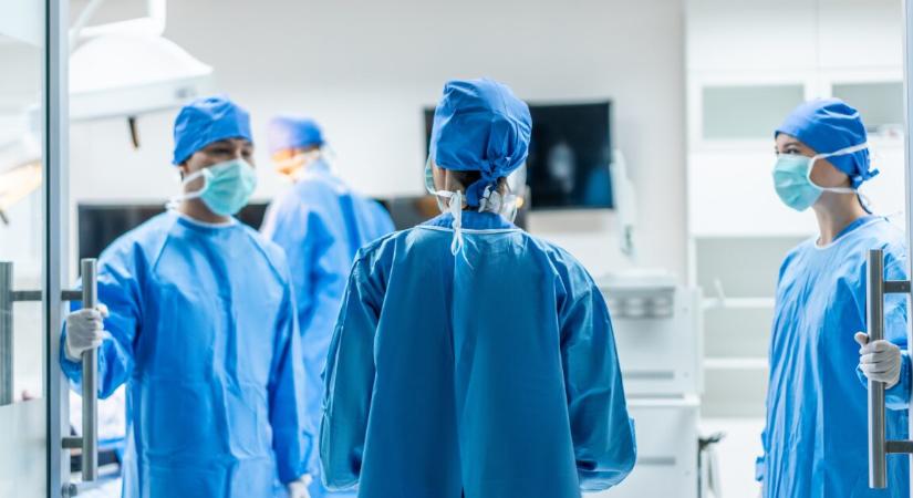 Megszületett a döntés – jön a szigorú látogatási korlátozás az egyik ismert nagy kórházban